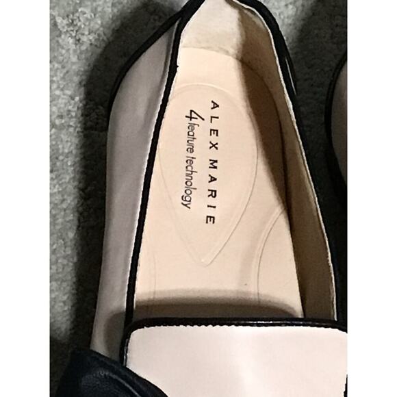 NWOT Alex‎ Marie Aldelyn Flats 4 Feature Technology Cream Black Half Bow 8.5M - Picture 4 of 5